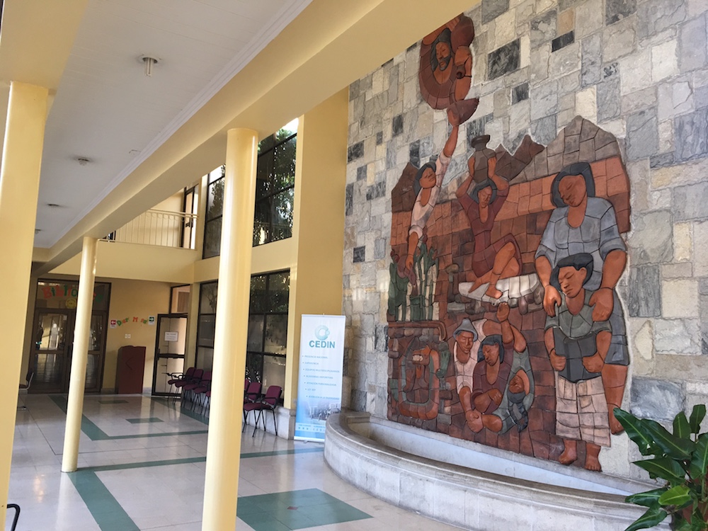 Hall de entrada de CEDIN Santiago